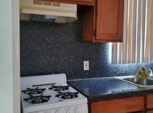 14400 Kingsbury St, Mission Hills, CA 91345