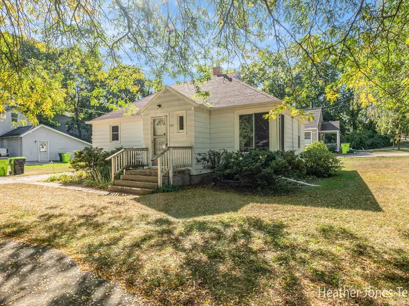201 S Baldwin St, Greenville, MI 48838