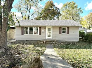 212 S Main Cross St, Bowling Green, MO 63334