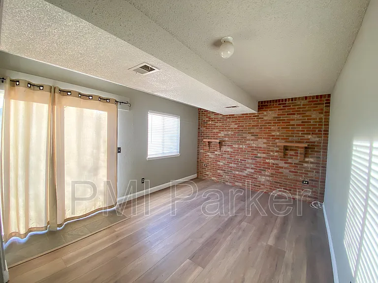 8493 Wild Alfalfa Pl — Photo 16