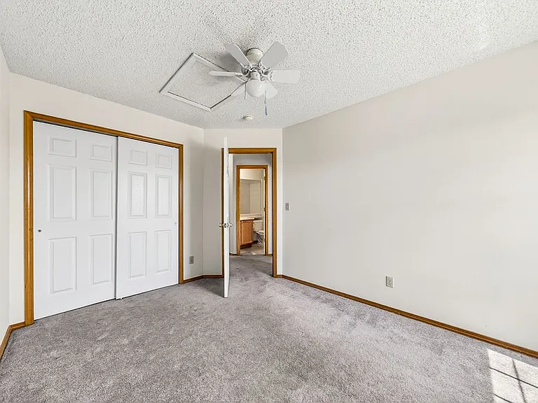 5660 Many Springs Dr — Photo 29