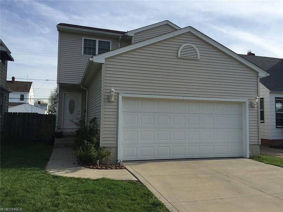 1st image of 3015 Heresford Dr