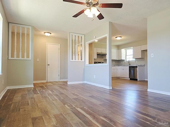 4th image of 6640 Dallas Ave