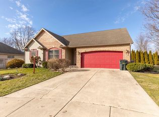 1813 Elizabethan Ct, South Bend, IN 46614