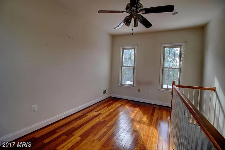 1419 Olive St — Photo 20