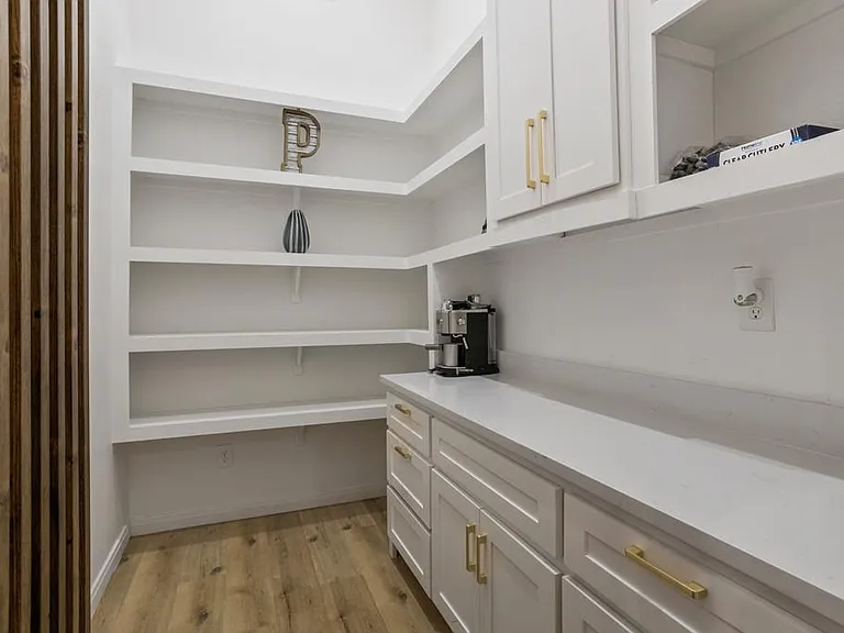 1100 W Golf Course Rd — Photo 39