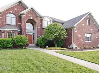 5948 Rosinweed Ln, Naperville, IL 60564