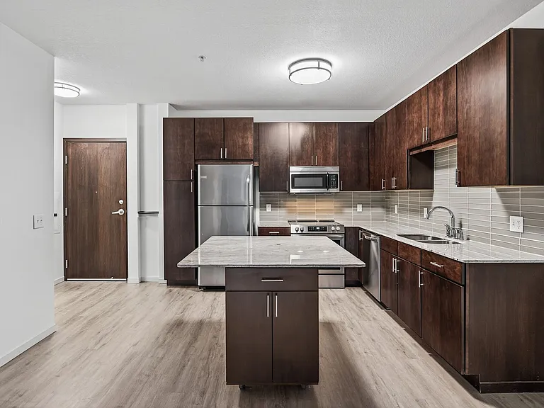 The Flats at West End — Photo 46