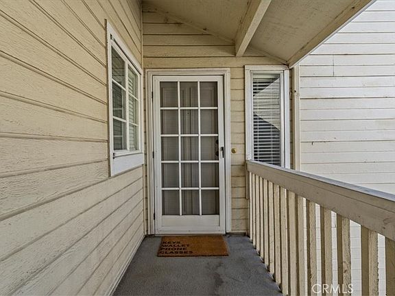 4th image of 23506 Cambridge Rd