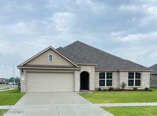 417 Dulworth Ct, Breaux Bridge, LA 70517