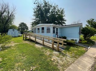 3033 Van Bibber Lake Est, Greencastle, IN 46135