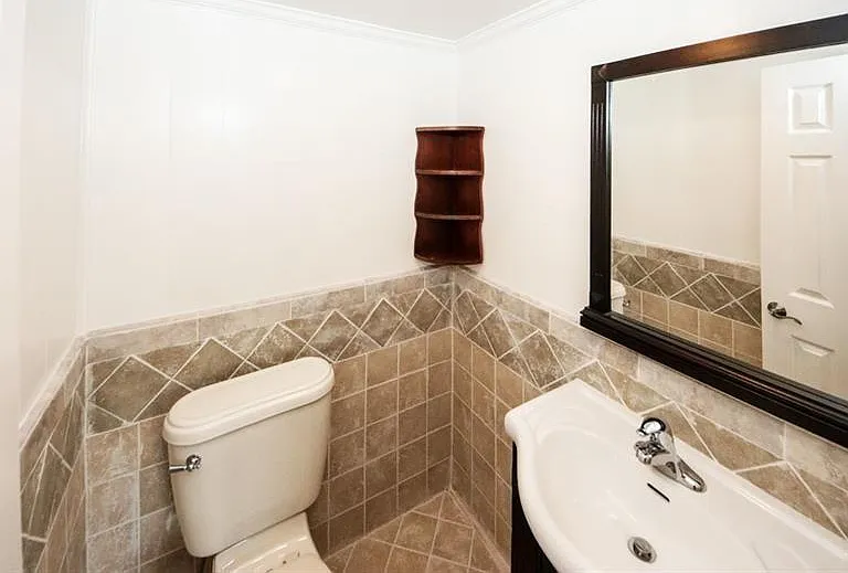 5075 Winters Chapel Rd — Photo 11