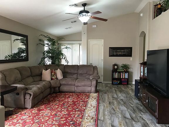 4th image of 8008 W Sunfire Dr