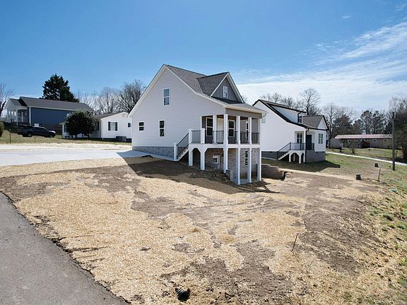 4th image of 2621 Rogers Dr SE