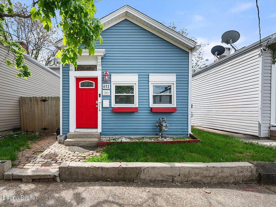 1st image of 704 Camp St