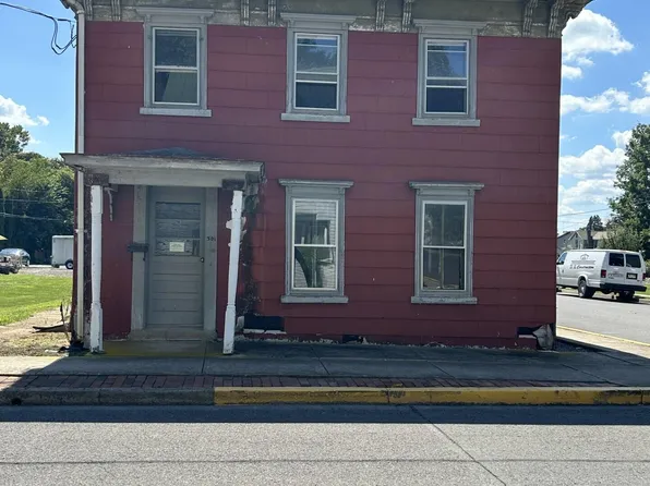 301 E Pine St, Selinsgrove, PA 17870