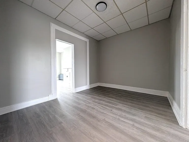 146 Hopkins Ave #3 — Photo 3