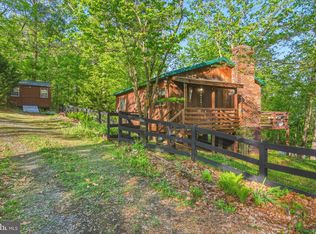 816 Hilltop Ln, Mount Jackson, VA 22842