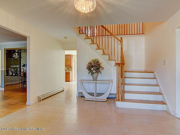 4th image of 51 Templar Rd