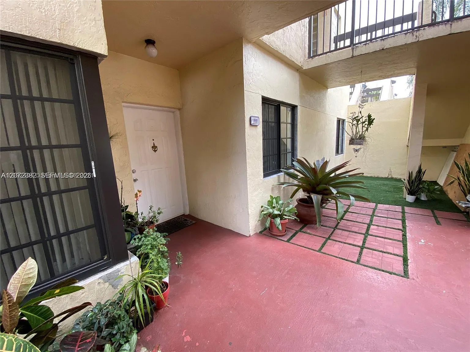 Elan At Calusa Condo Xv — Photo 1