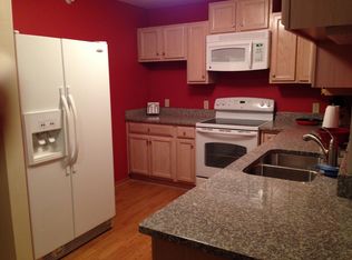 7307 N Port Washington Rd, Milwaukee, WI 53217