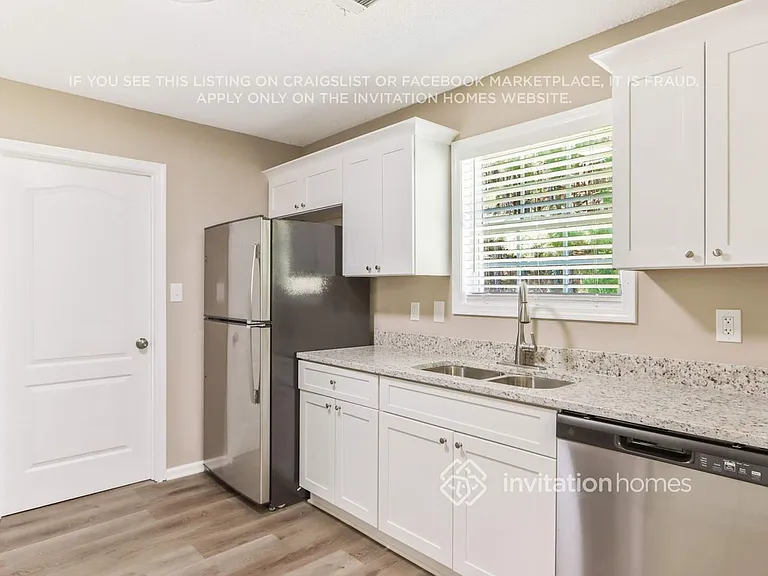 4865 Brookwood Pl — Photo 11