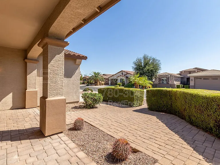 622 W San Carlos Way — Photo 3