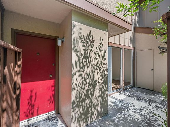 4th image of 1550 Center Road #43