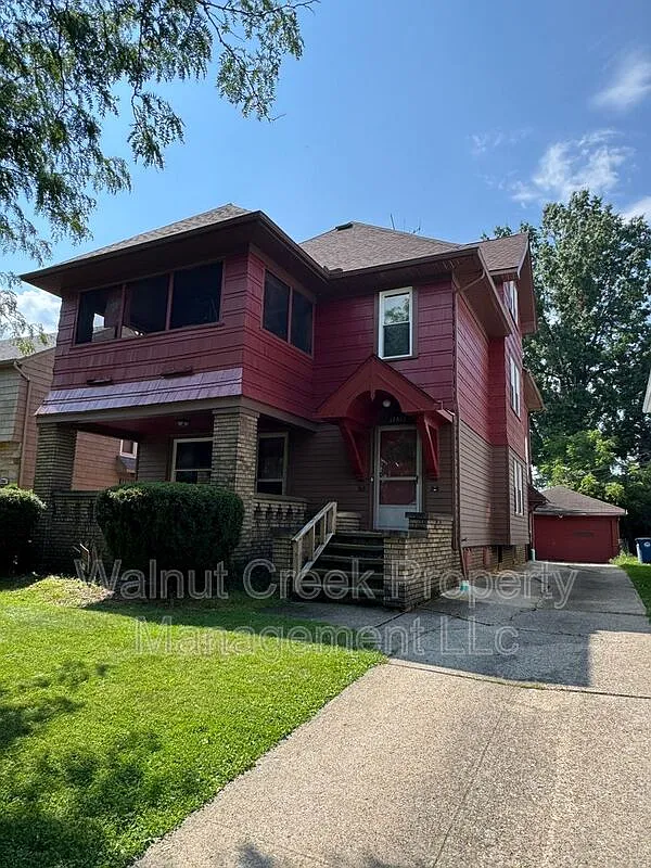 2 bed, 1.0 bath, 1208 sqft, $1,200 — Photo 4