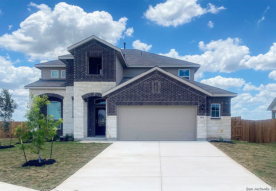 1st image of 509 Nickel Brook