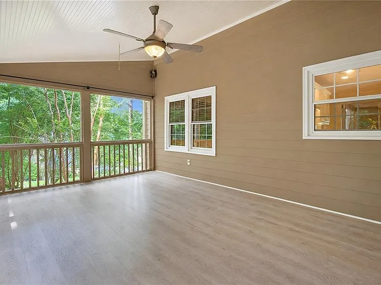 320 Derby Ridge Trce — Photo 27