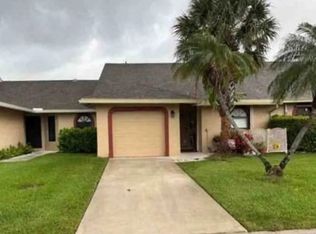 9735 NW 76th St, Tamarac, FL 33321