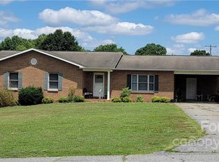 204 Martin Pl #2, Hildebran, NC 28637