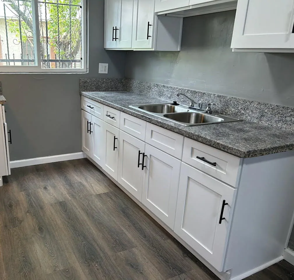 9301 S Western Ave — Photo 1