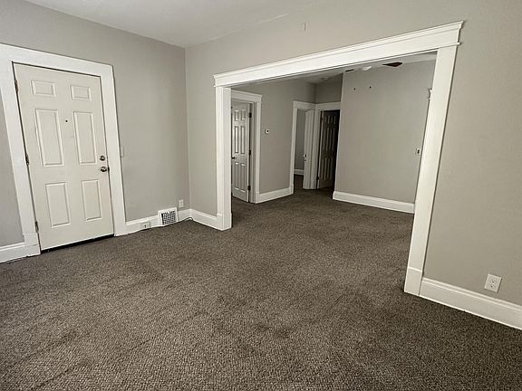 2nd image of 1271 W Clifton Blvd