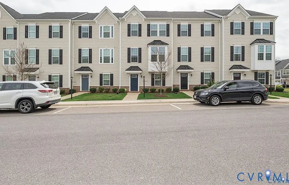 10221 Wenden Way