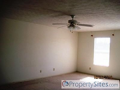 5th image of 7109 Boysenberry Dr
