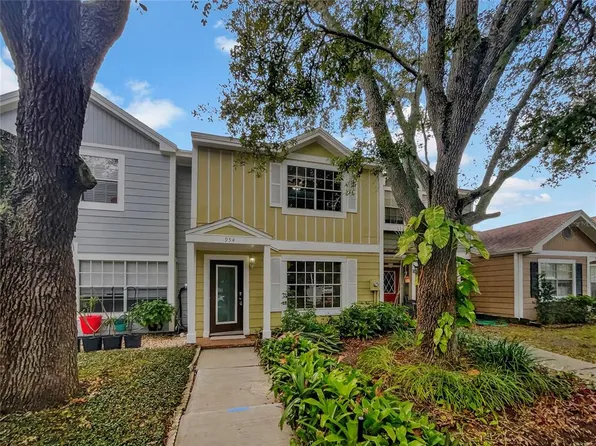 954 Franklin Ct, Palm Harbor, FL 34683