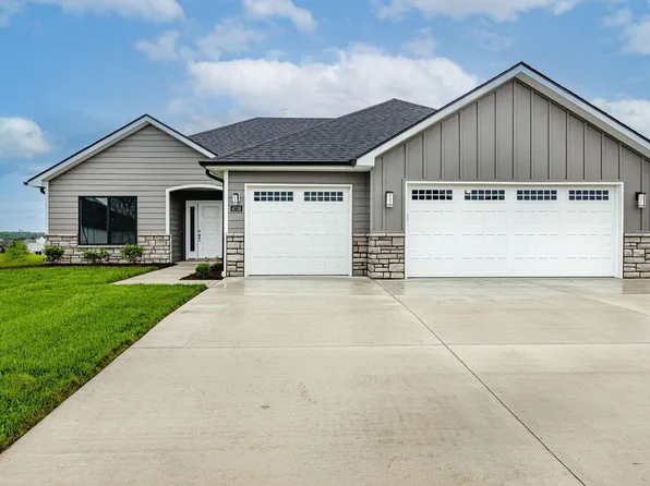 4716 Kenora Dr, Columbia, MO 65201