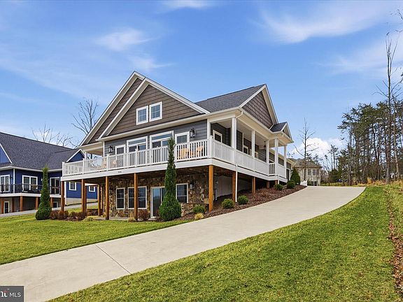4th image of 504 Sleigh Dr