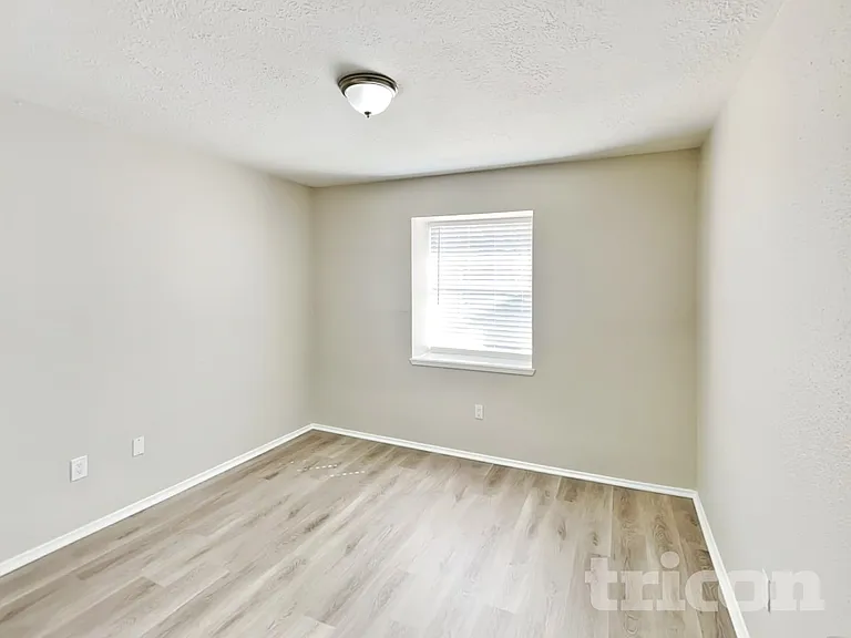 5507 Bridgegate Dr — Photo 9