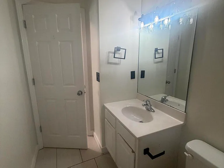 1755 Polaris Dr — Photo 56