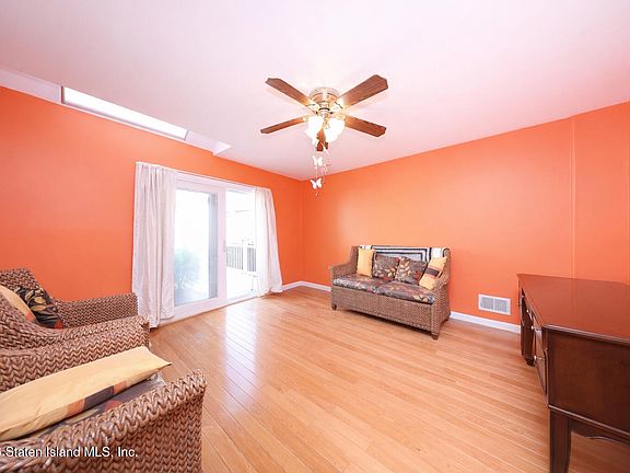 5th image of 33 Savo Ln