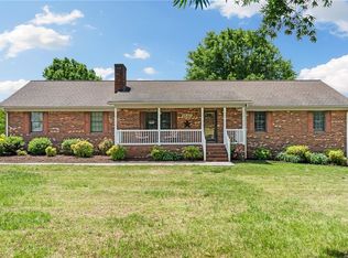 1540 Thomas Rd, Lexington, NC 27295