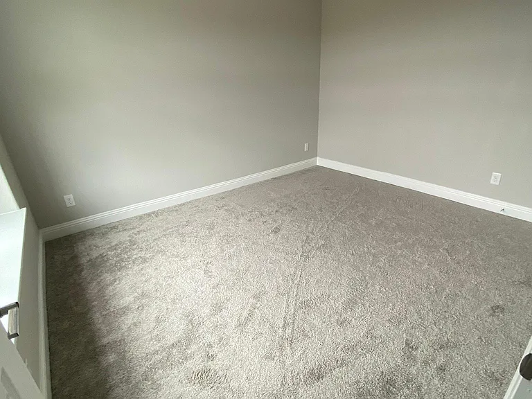 901 Coyote Dr — Photo 21