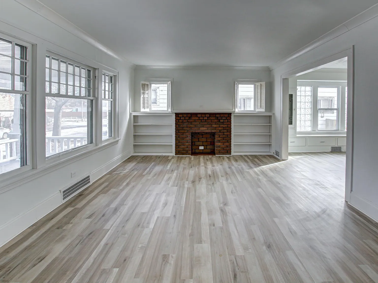 2 bed, 1150 sqft, $1,250 — Photo 3