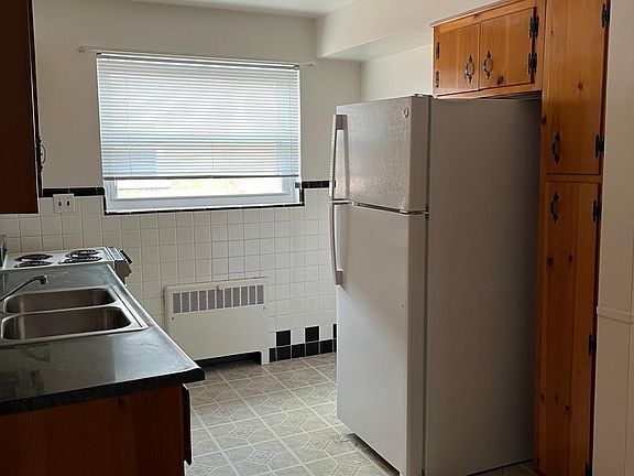 2nd image of 7210 Maryland Ave APT 4