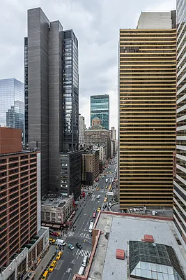 Rented by Manhattan Management Group | media 25