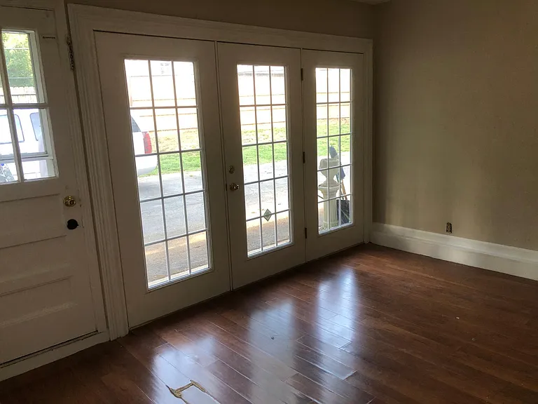 2169 Crestwood Dr — Photo 16