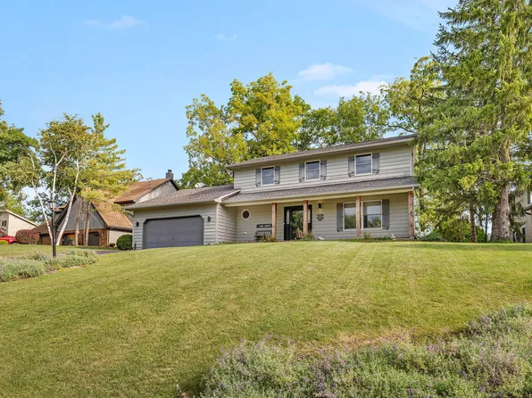 459 Amhurst Rd, Valparaiso, IN 46385